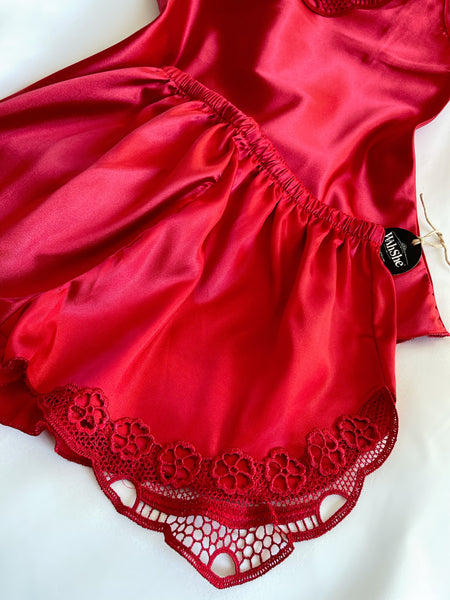 Fiona Satin-Shorts-Anzug Rot